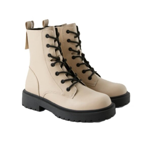 NWT - Zara Kids Lace-Up Boots, Off-White – Size 2.5 (EU 34) - Picture 2 of 15